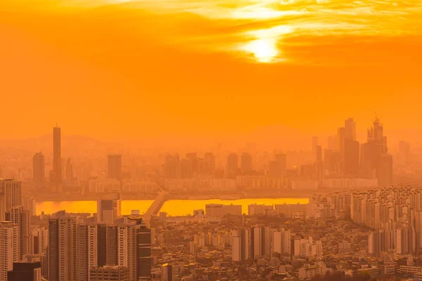 Piękny krajobraz i gród miasta Seul — Zdjęcie stockowe