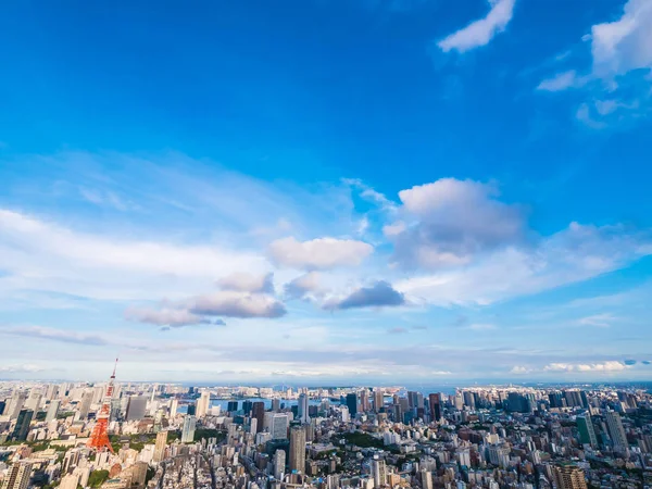 Hermosa arquitectura y construcción alrededor de la ciudad de tokyo con tokyo — Foto de Stock