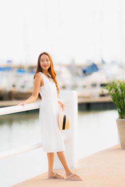 Relax asian eğlence genç gülümsemek güzel kadın mutlu portre