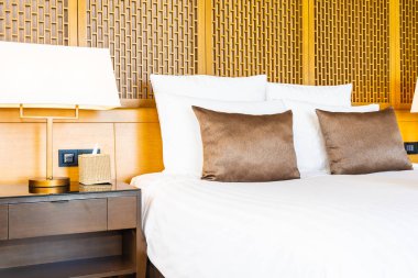 Yatak odası iç yatak dekorasyonu güzel fil havlusu