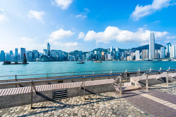 Bella architettura edificio esterno paesaggio urbano di Hong Kong — Foto Stock