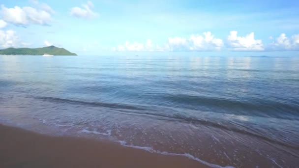 Güzel Dalgalı Denizin Sakin Görüntüleri — Stok video