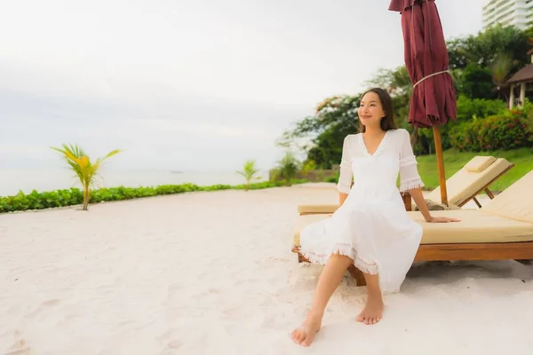 Portrait beautiful asian woman wear hat with smile happy leisure — Stock Photo, Image