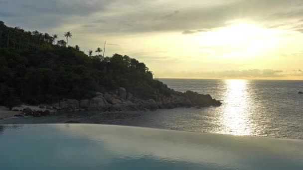 Imagens Tranquilas Piscina Vazia Hotel Resort — Vídeo de Stock