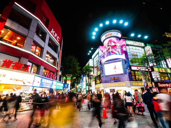 Taipei, Tchaj-wan - 27 listopadu 2018: Ximending tržnice je t — Stock fotografie