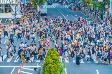 Tokyo, Japonya 29 Temmuz 2018: Shibuya kavşak veya kapısı olduğunu 