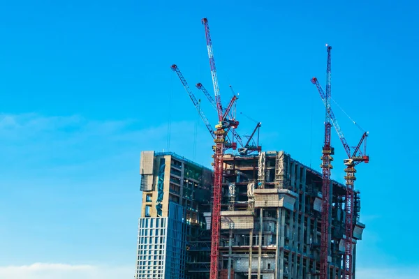 Estaleiro de construção de gruas — Fotografia de Stock