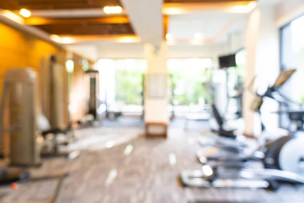 Soyut Blur ve spor salonu interi içinde defocused fitness ekipmanları — Stok fotoğraf
