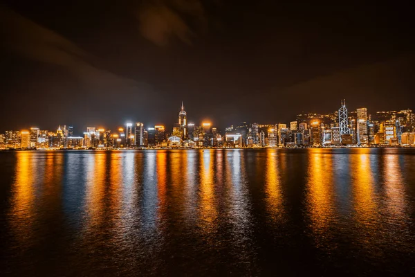 Krásná architektura vytváření panoráma města hong kong — Stock fotografie