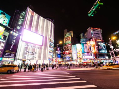 Taipei, Tayvan - 27 Kasım 2018: T Ximending sokak pazar.