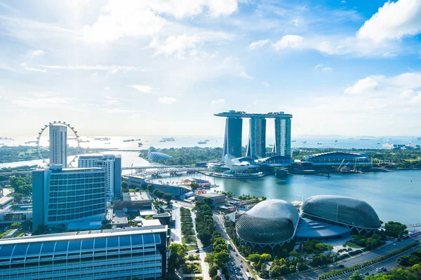 Prachtige architectuur bouwen exterieur stadsgezicht in Singapore — Stockfoto