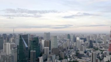 Modern megalopolis Asya şehrinin manzaralı görüntüleri