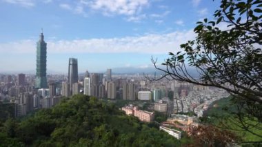 Modern megalopolis Asya şehrinin manzaralı görüntüleri