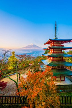 Dağ fuji chureito pagoda ile güzel manzara