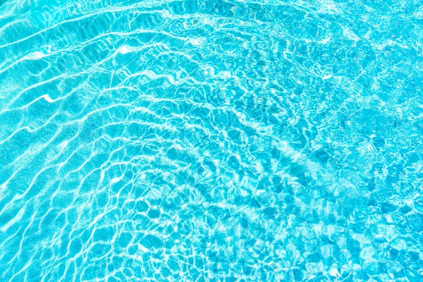 태양 빛 reflec와 추상 수영장 물 표면과 배경 — 스톡 사진