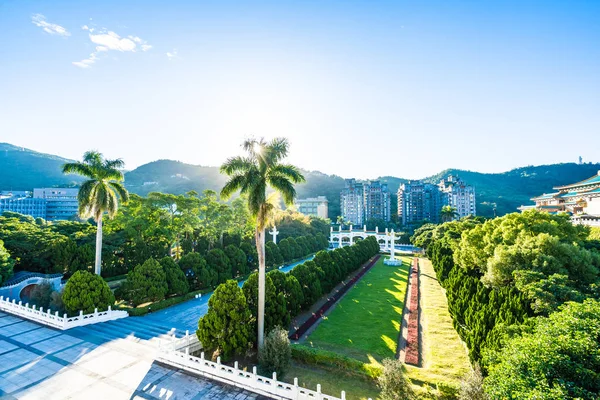 Bella architettura edificio esterno del punto di riferimento di Taipei n — Foto Stock