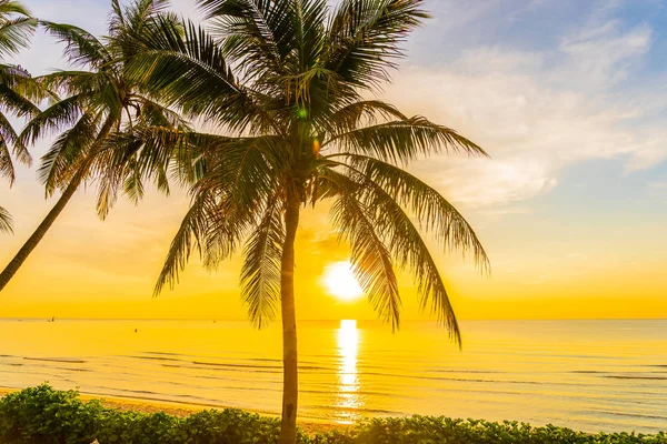 Vackra utomhus tropiska landskapet i havet Ocean Beach med COC — Stockfoto