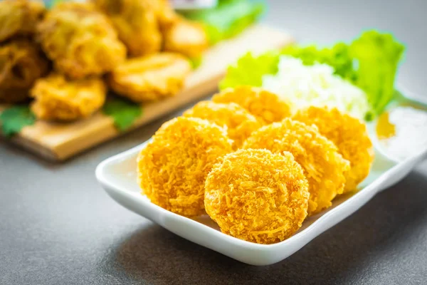 Deep fried shrimp cake or ball with vegetable — Stock Photo, Image