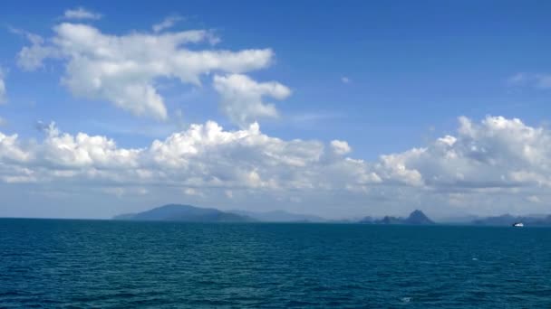 Spokojny Materiał Filmowy Pięknego Falistego Morza — Wideo stockowe