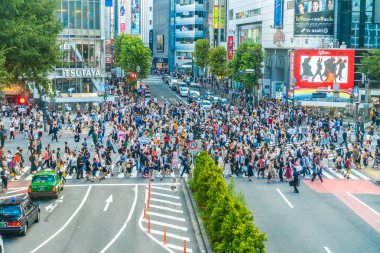 Tokyo, Japonya 29 Temmuz 2018: Shibuya kavşak veya kapısı olduğunu 