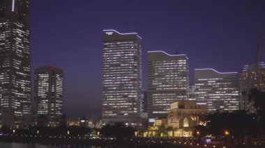 Modern megalopolis Asya şehrinin manzaralı görüntüleri