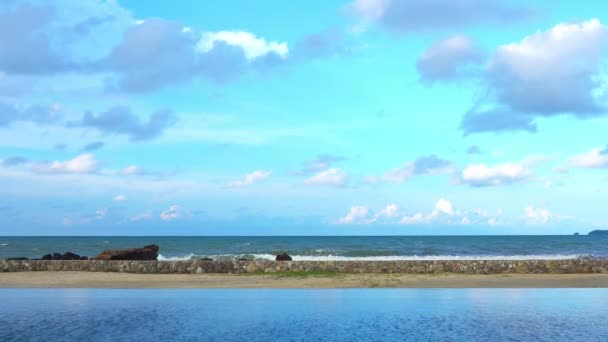 Imágenes Tranquilas Hermoso Mar Ondulado — Vídeo de stock