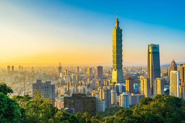 Güzel manzara ve cityscape taipei 101 bina ve ark