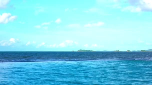 波の美しい海の静かな映像 — ストック動画