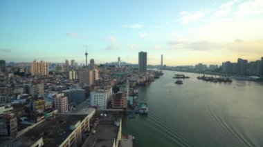 Modern megalopolis Asya şehrinin manzaralı görüntüleri