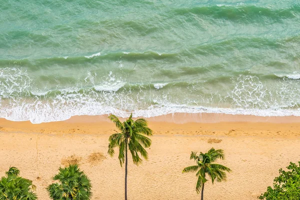 熱帯のビーチ海の美しい航空写真 — ストック写真