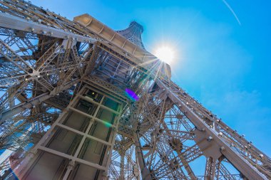 Güzel eiffel tower landmark Paris otel ve tatil 