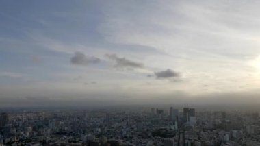 Modern megalopolis Asya şehrinin manzaralı görüntüleri