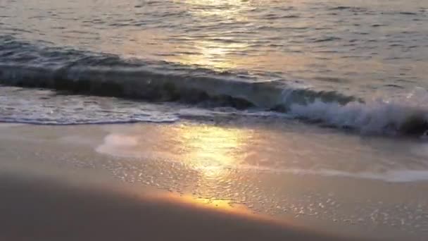 Γαλήνια Πλάνα Από Την Όμορφη Κυματιστή Θάλασσα — Αρχείο Βίντεο
