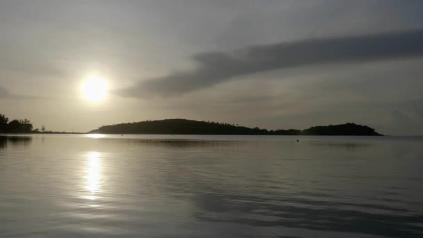 Спокійне Фото Красивого Хвилястого Моря — стокове відео