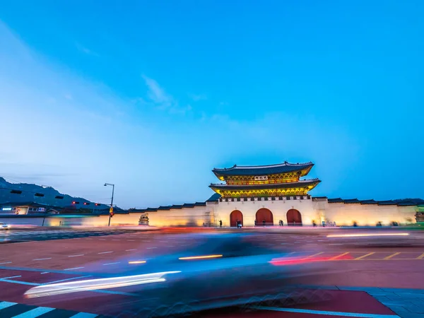 Gyönyörű építészeti épület gyeongbokgung palota — Stock Fotó