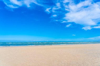 Deniz Okyanusu ve bea güzel açık tropikal doğa manzara