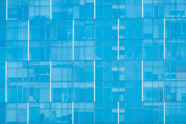 오피스 빌딩의 창 유리 외관 — 스톡 사진
