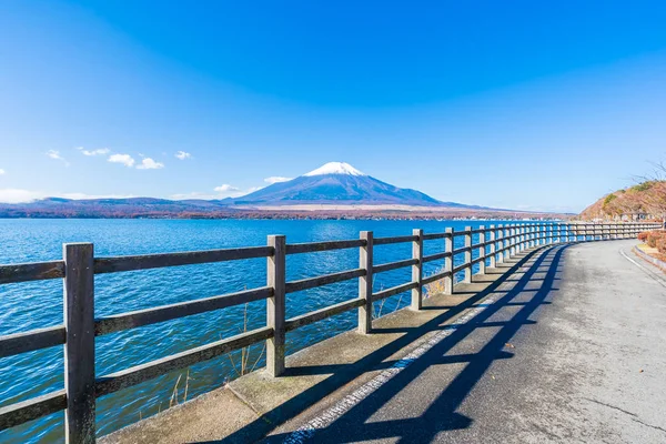 山富士山中湖の周りの美しい風景 — ストック写真