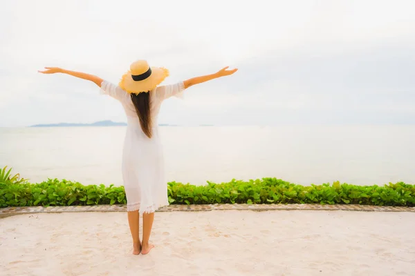 Portrait beautiful asian woman wear hat with smile happy leisure — Stock Photo, Image