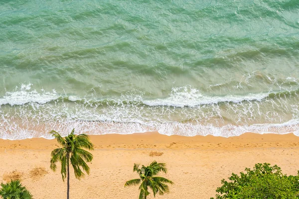 熱帯のビーチ海の美しい航空写真 — ストック写真