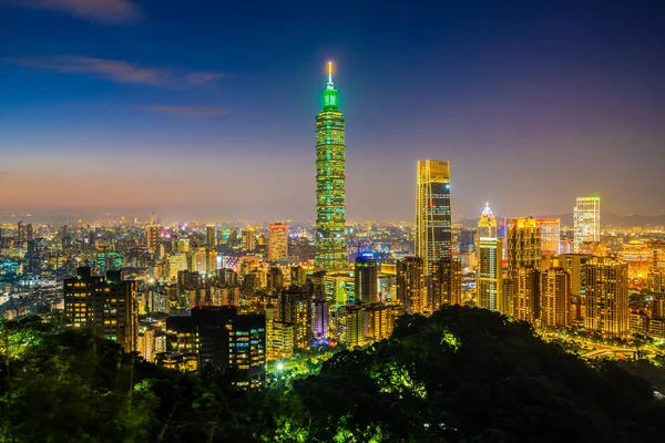 Güzel manzara ve cityscape taipei 101 bina ve ark