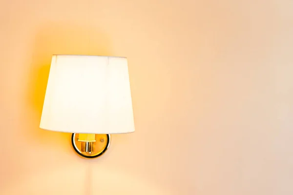 Vacker lampa och lampa vägg dekoration inredning — Stockfoto