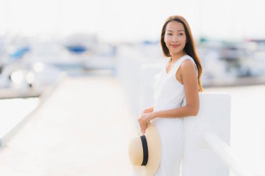 Relax asian eğlence genç gülümsemek güzel kadın mutlu portre