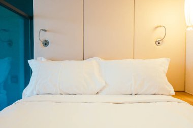 Beyaz rahat yastık Yatak Dekorasyon