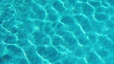 tatil beldesinde yüzme havuzu doğal görüntüleri