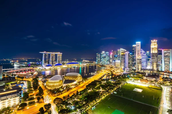 Vacker arkitektur byggnad utsidan av singapore city — Stockfoto