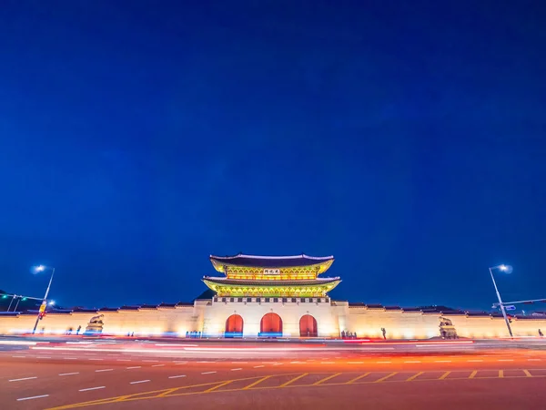 Όμορφη αρχιτεκτονική των κτιρίων του Τσανγκντεοκγκούνγκ palace — Φωτογραφία Αρχείου