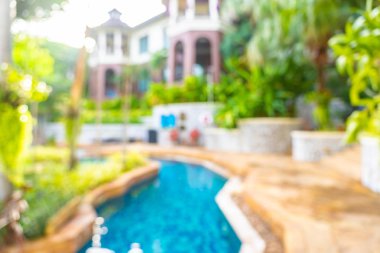 Soyut bulanıklık ve sıcak güzel açık yüzme havuzu bulanıklaştırma