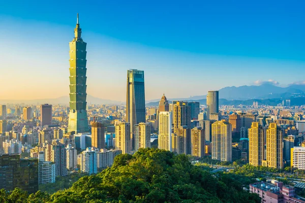 Güzel manzara ve cityscape taipei 101 bina ve ark