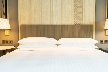 Beyaz rahat yastık Yatak Dekorasyon